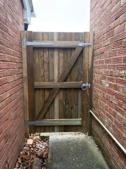 Timber gate installation East Kent by Moores Fencing