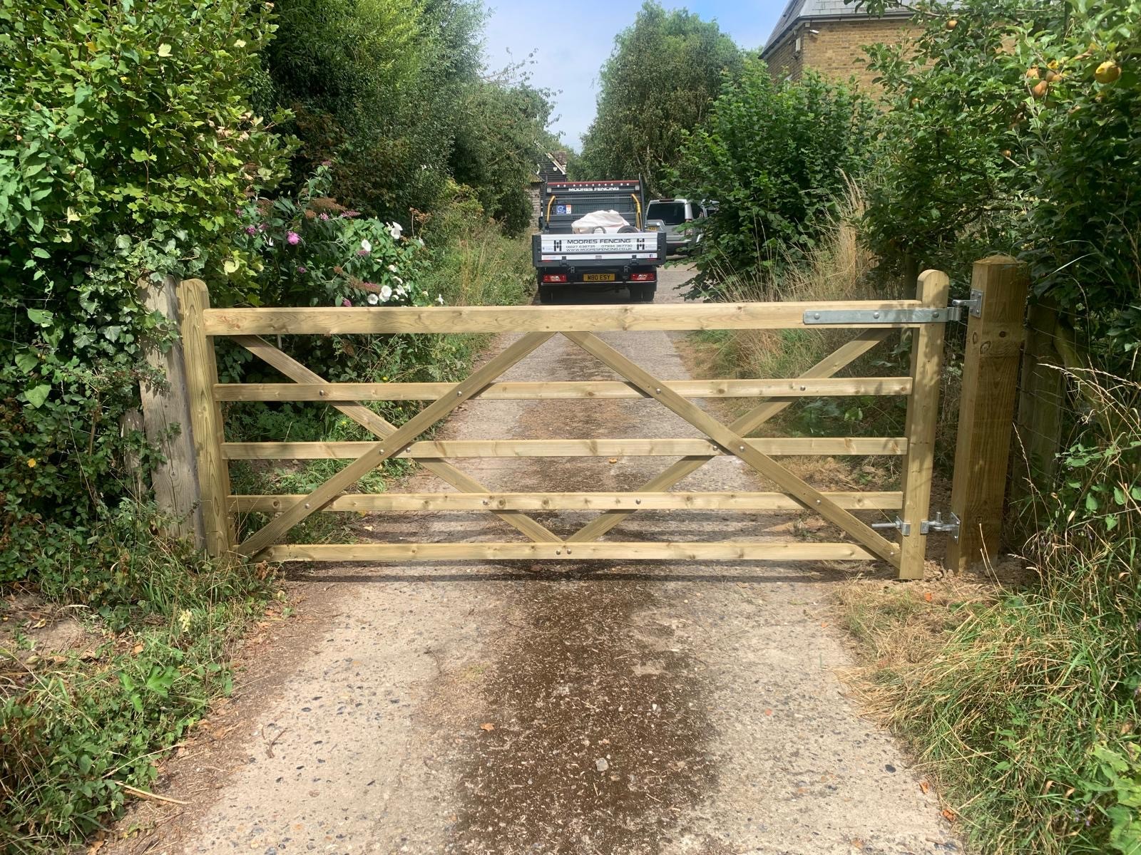 Commercial gate installation East Kent
